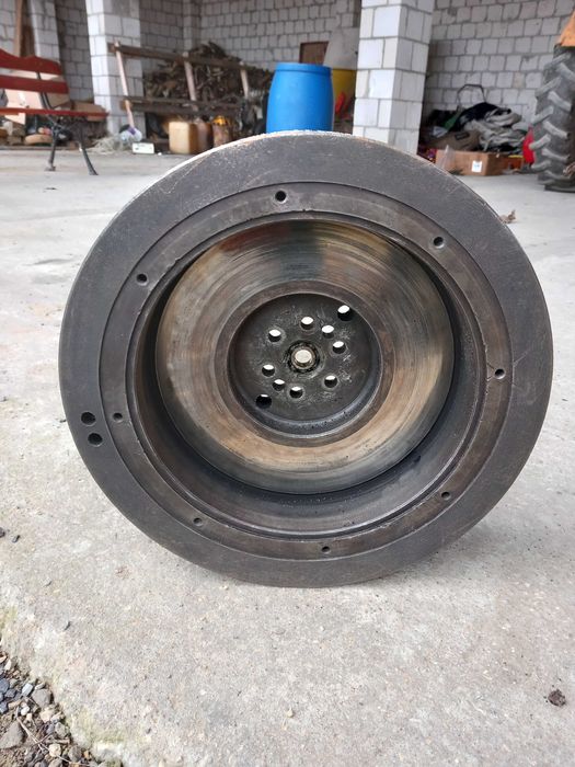 Koło zamachowe i docisk nowy typ i stary c330 c328 c360