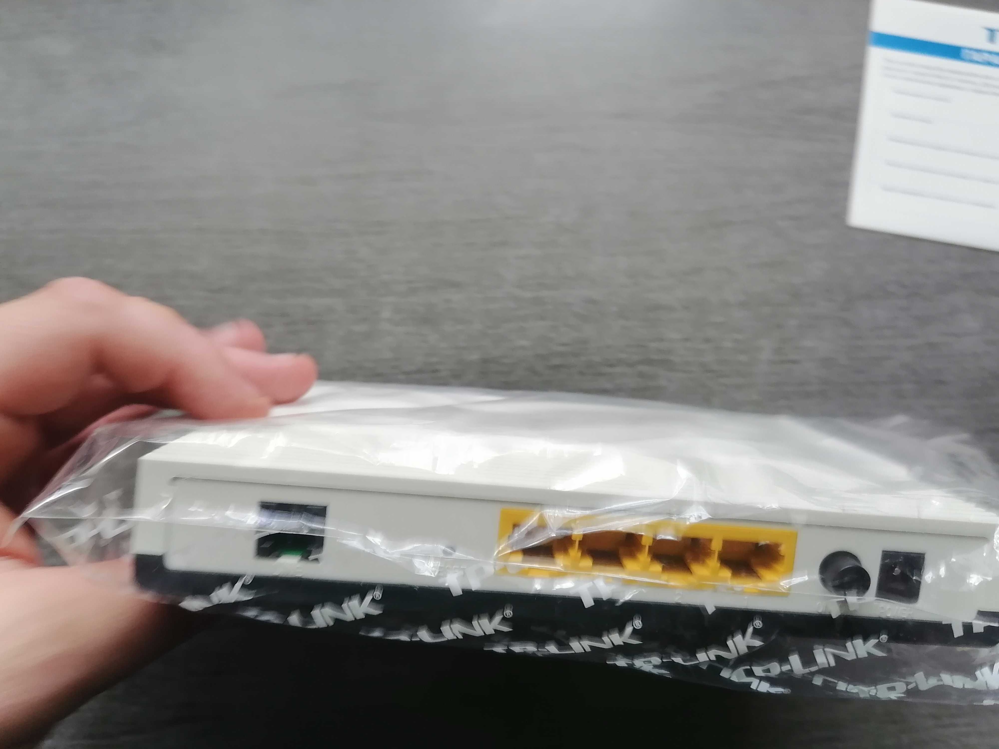 Маршрутизатор TP-Link TD-8840