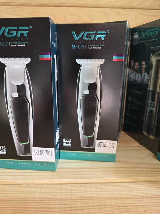 Машинка стрижки волос, триммер VGR 030 трімер бороди тример голови