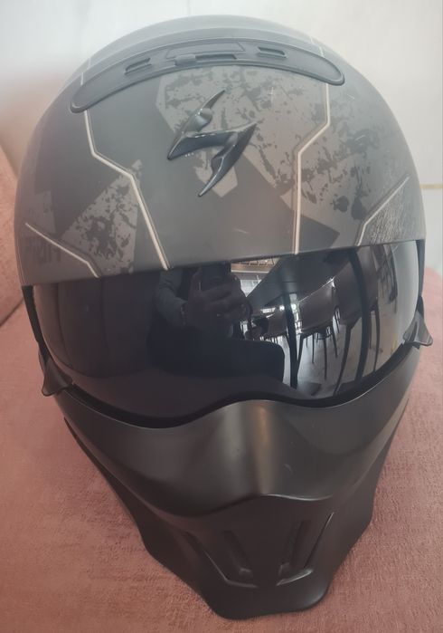 Capacete Scorpion exa compact em bom estado