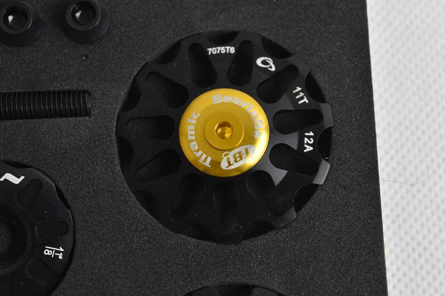 NOWY zestaw tuningowy TOKEN bling box black pod SHIMANO ! niekompletny