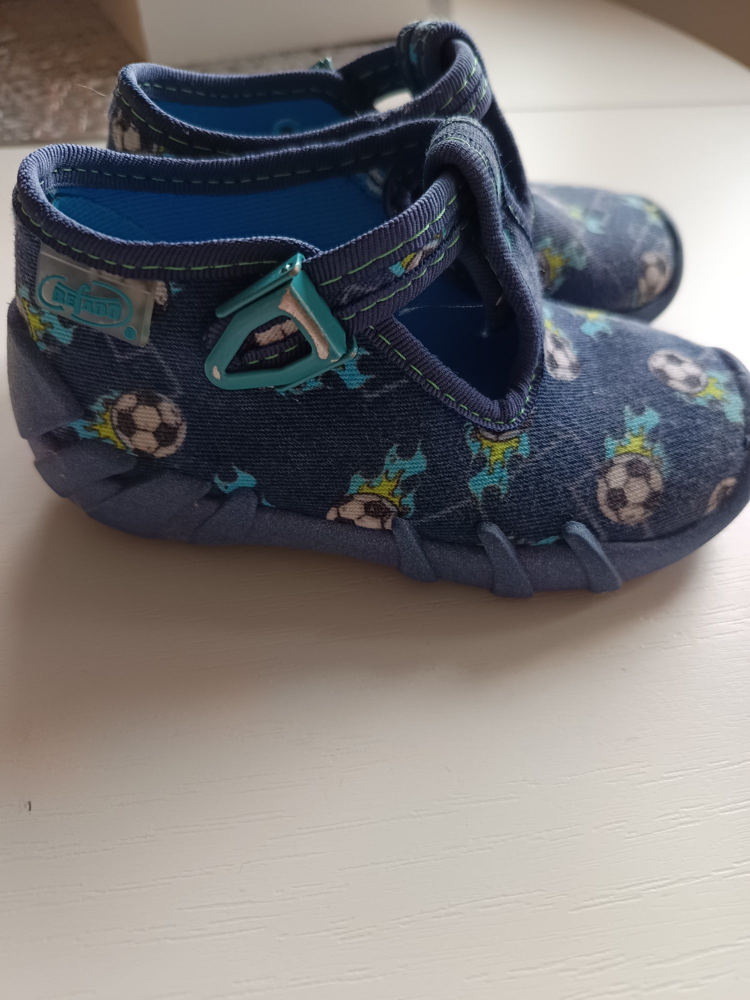 Kapcie Befado 21 rozmiar