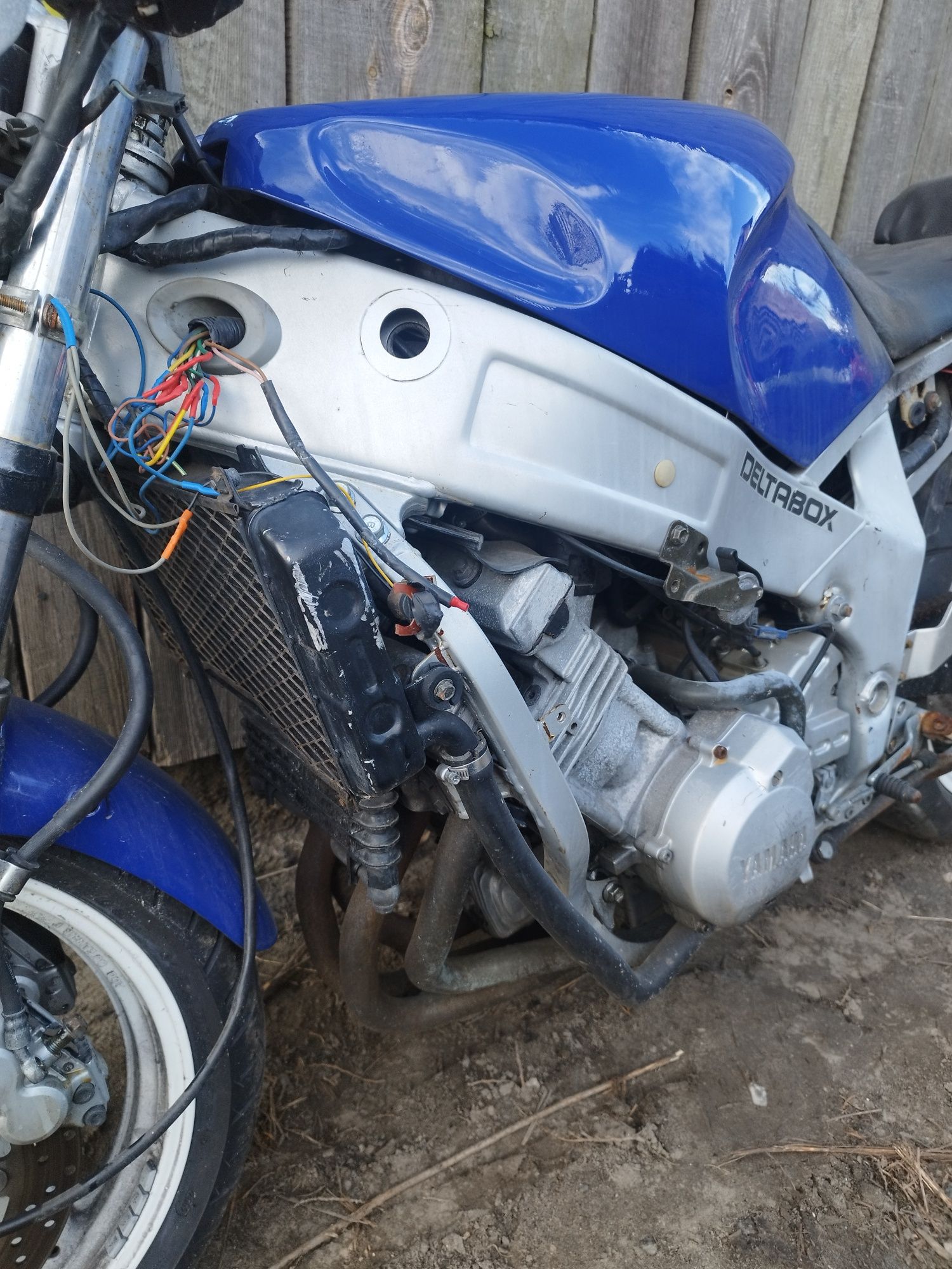 czesci silnik yamaha fzr 600 cylinder glowica stator gaźnik sprzęgło