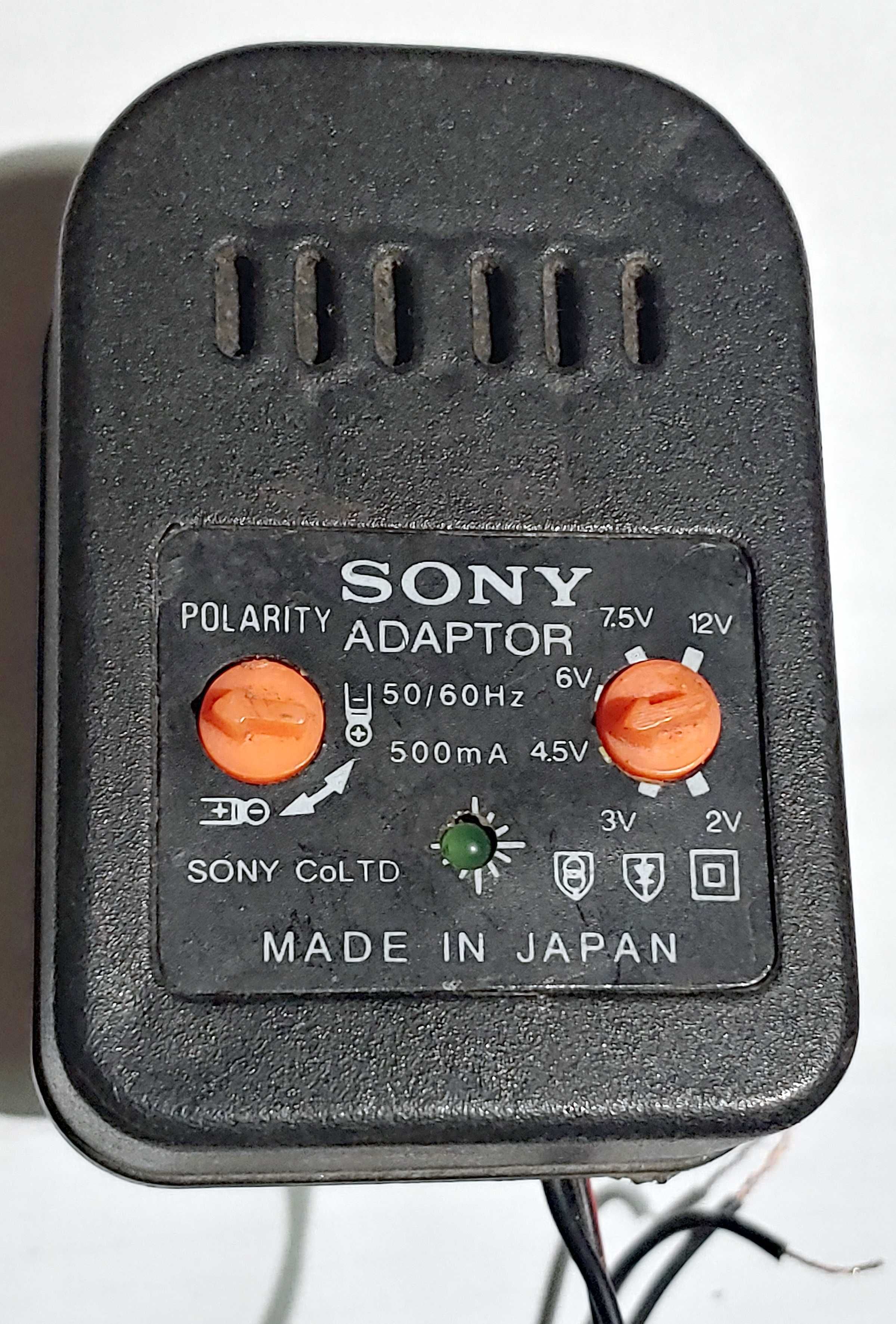 Адаптер универсальный Sony Adaptor 2V-12V 2В-12В