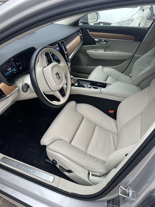 Auto detailing wnętrza, pranie tapicerki samochodowej, sprzątanie.