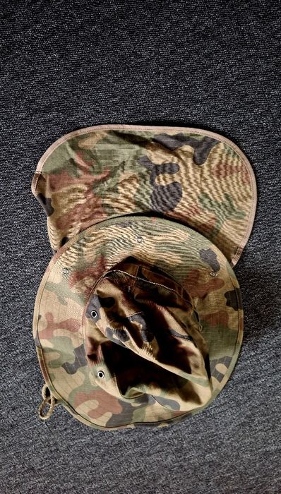 Kapelusz wojskowy nowy