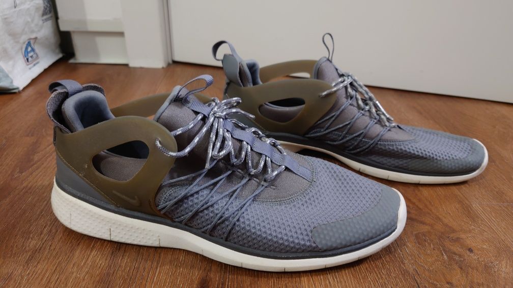 Sapatilhas nike TAM 44