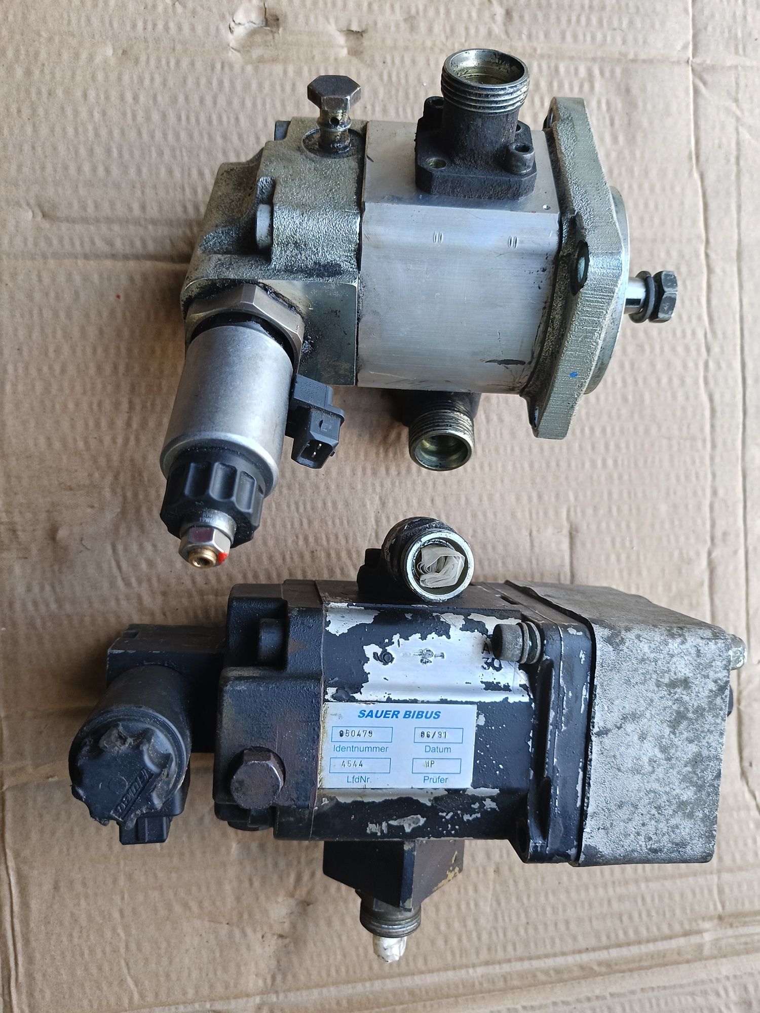Silnik wentylatora chłodnicy Rexroth, Sauer Bibus 19.2L