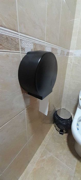 Дозатор мила, тримач паперових полотенець, тримач туалетної бумаги