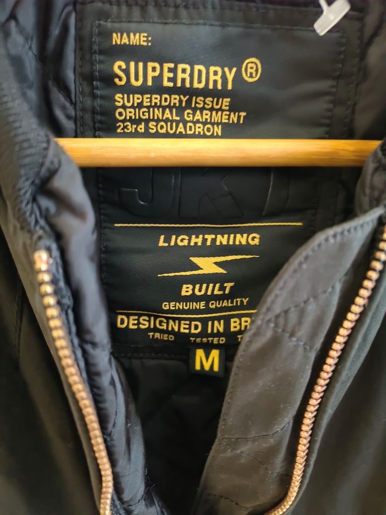 Damska bomberka przejściowa Superdry M