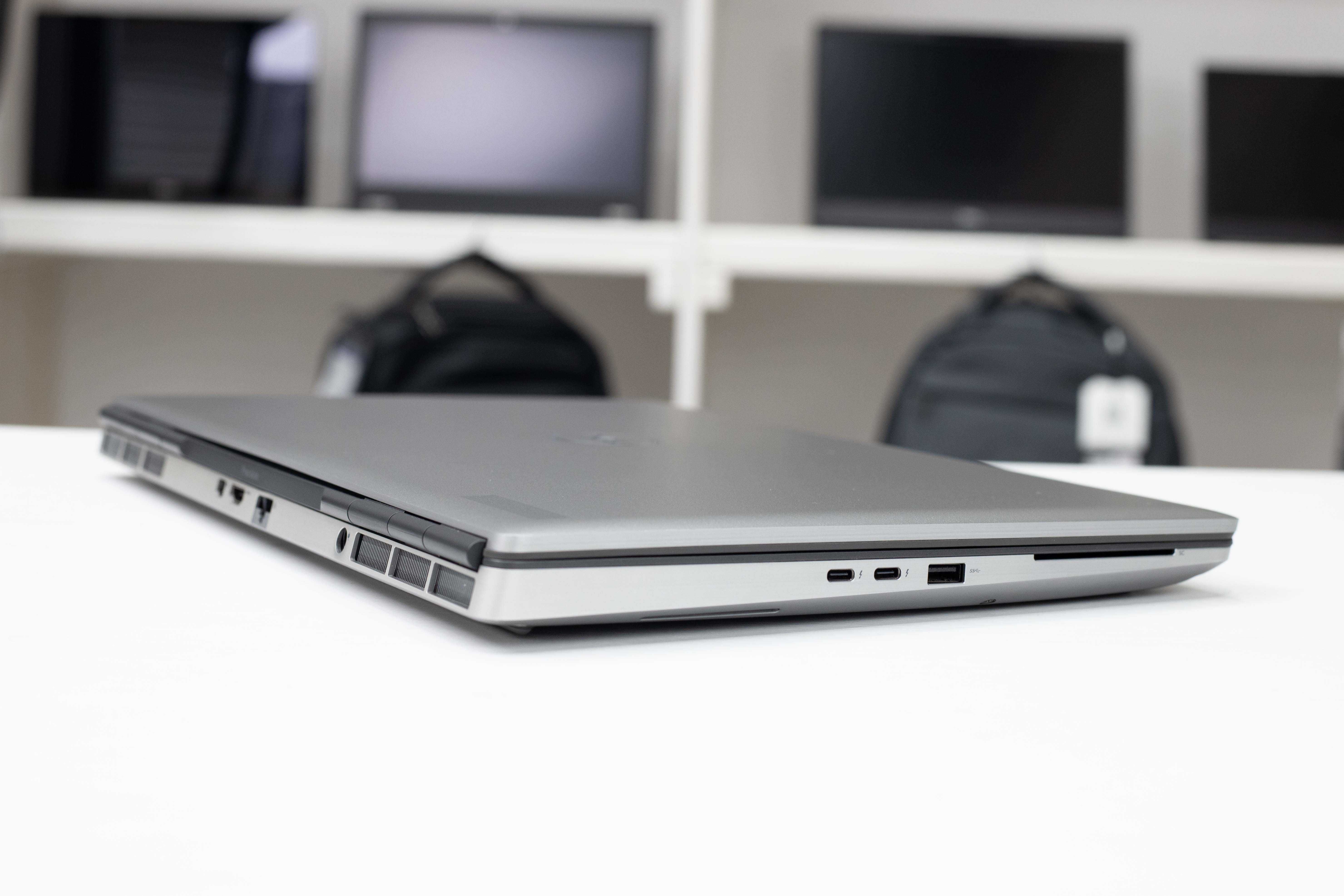 Dell Precision 7750 i9-10885H 32RAM 1TbSSD RTX 4000 UHD/4K 17,3”