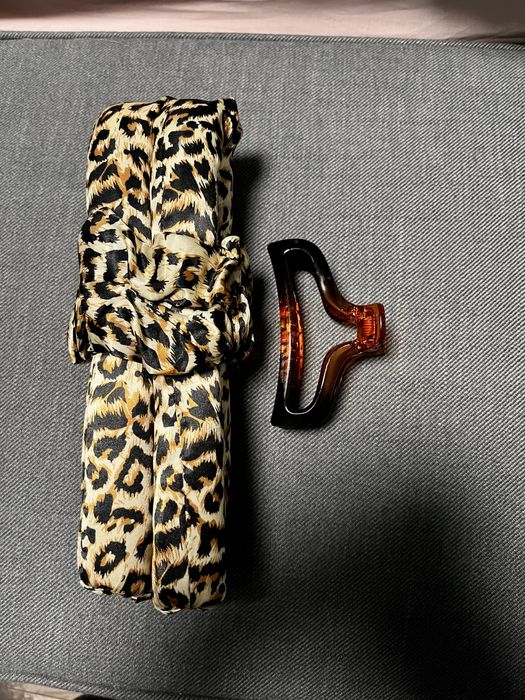 Wałek do kręcenia włosów bez użycia ciepła panterka