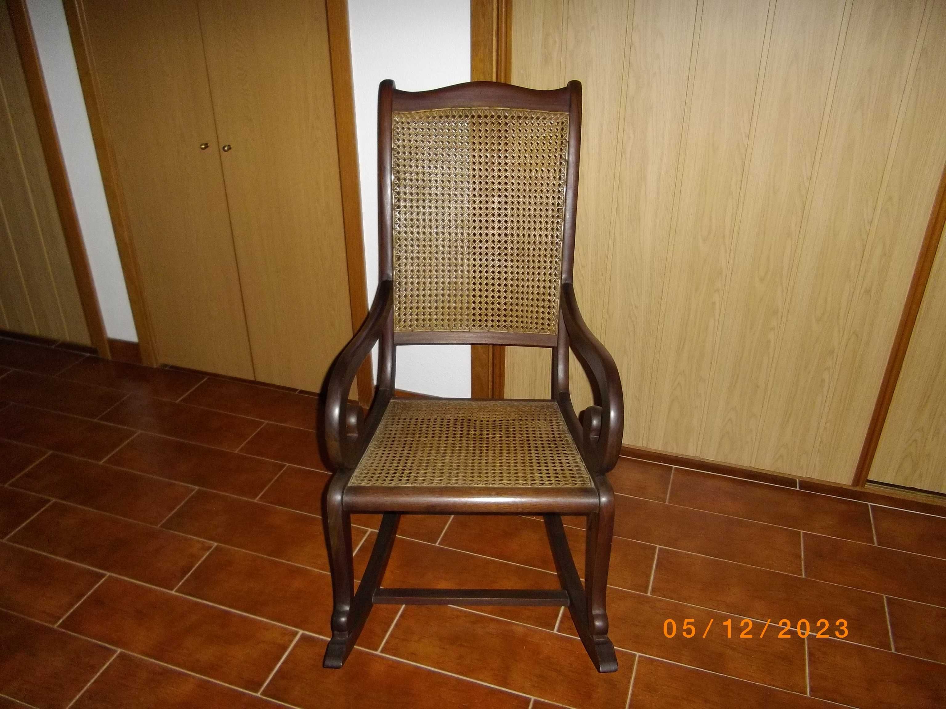 cadeira vintage baloiço