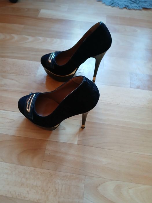 Sprzedam buty firmy Centro