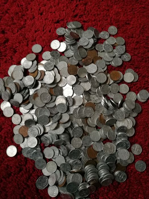 Lote de várias moedas portuguesas 10 centavos alumínio