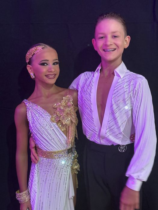 Продам сукню латина