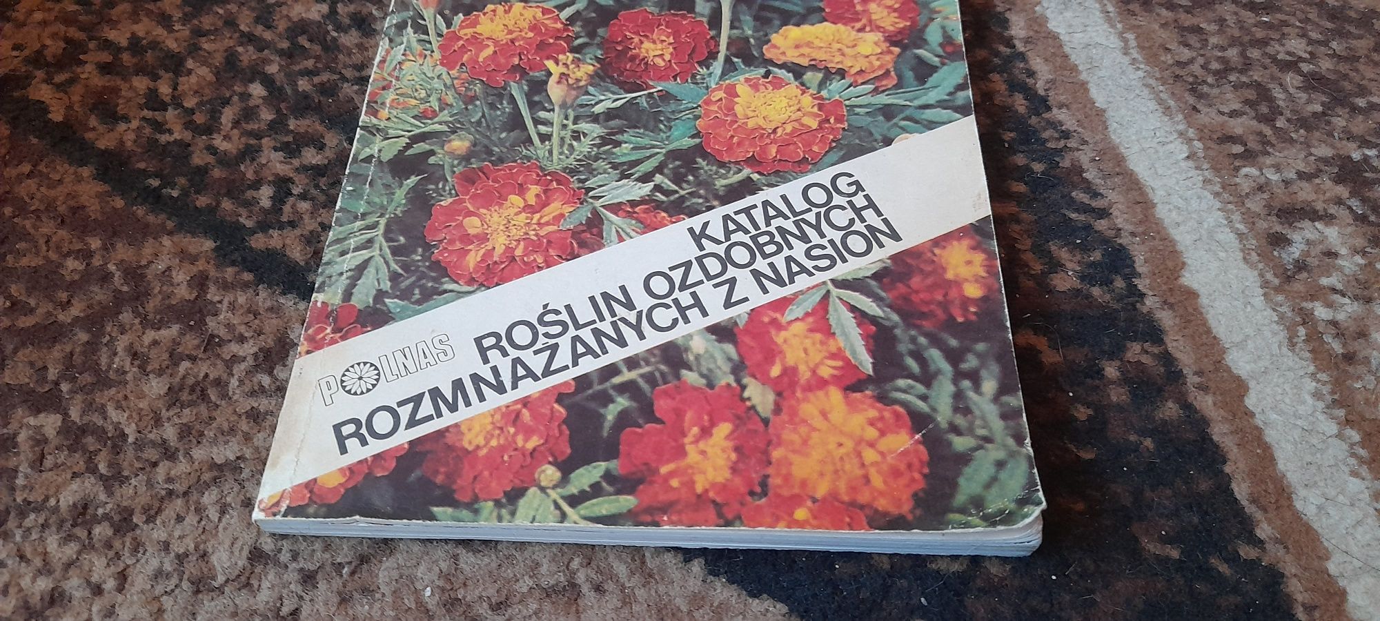 Katalog roślin ozdobnych rozmnażanych z nasion - I.Chwedoruk 1985