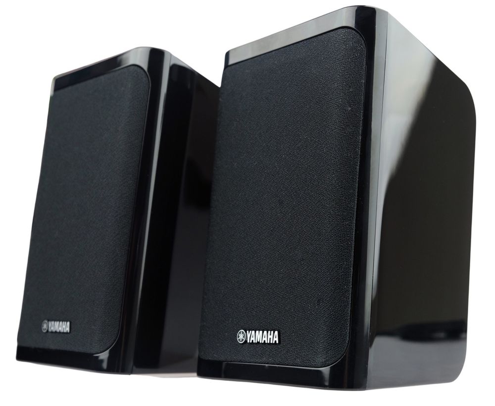 Продам нові колонки Yamaha NS-B40 (ОРИГІНАЛ, запаковані)