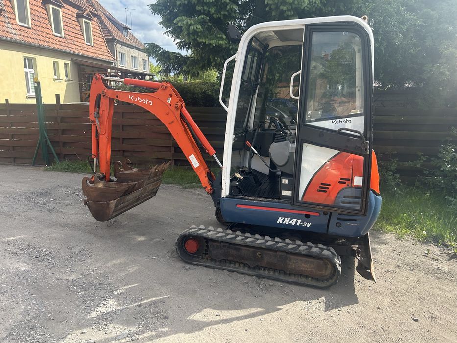 Wynajem minikoparki  - działasz sam !