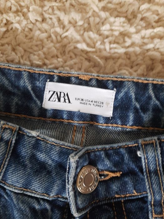 Жіночі джинси zara