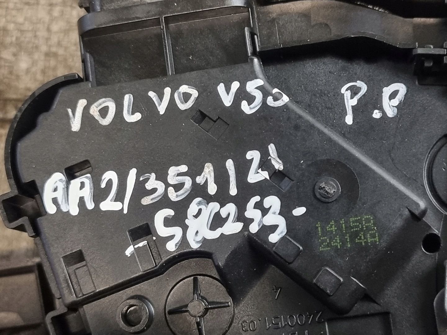 Zamek Drzwi Prawy przód 30699110 RH 10 Pin Volvo V50