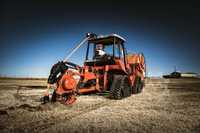 Pługoukładacz , łańcuch w jednym , Ditch Witch® Quad RT125