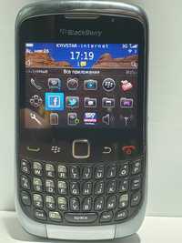 телефон BlackBerry 9300