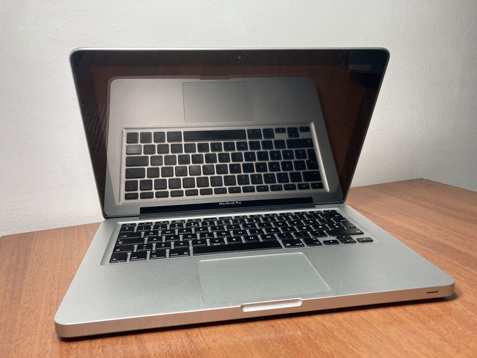 Macbook Pro (mid 2010) A1278 | uszkodzony - na części