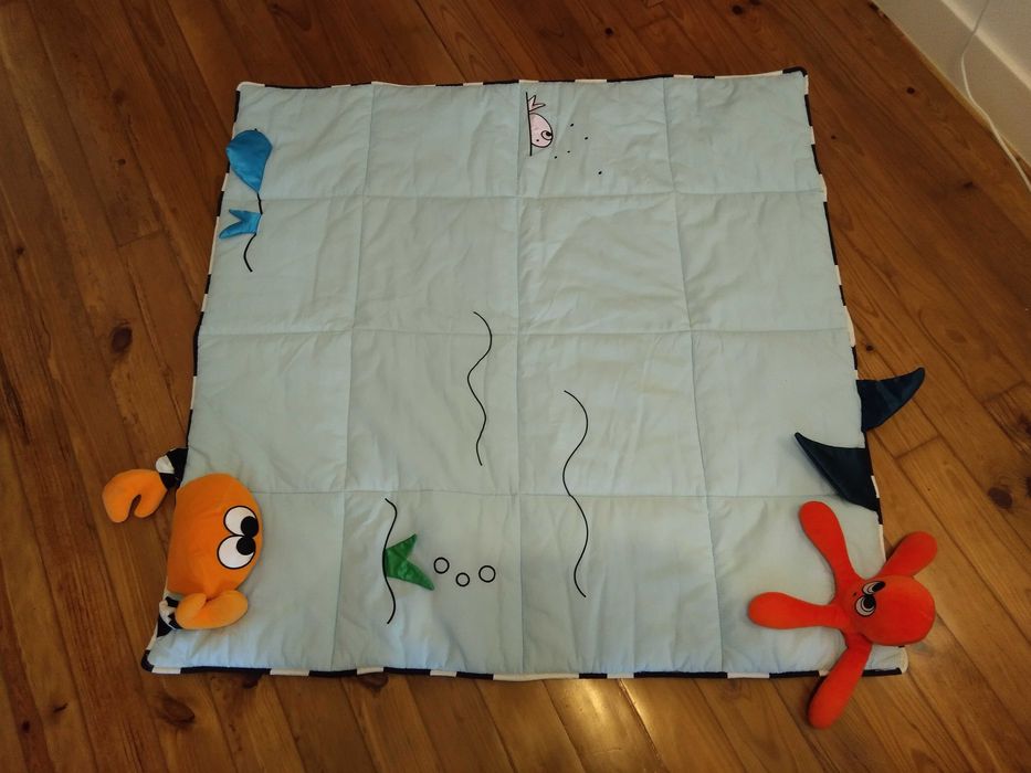 Tapete de atividades para bebe da IKEA Klappa 114x114cm