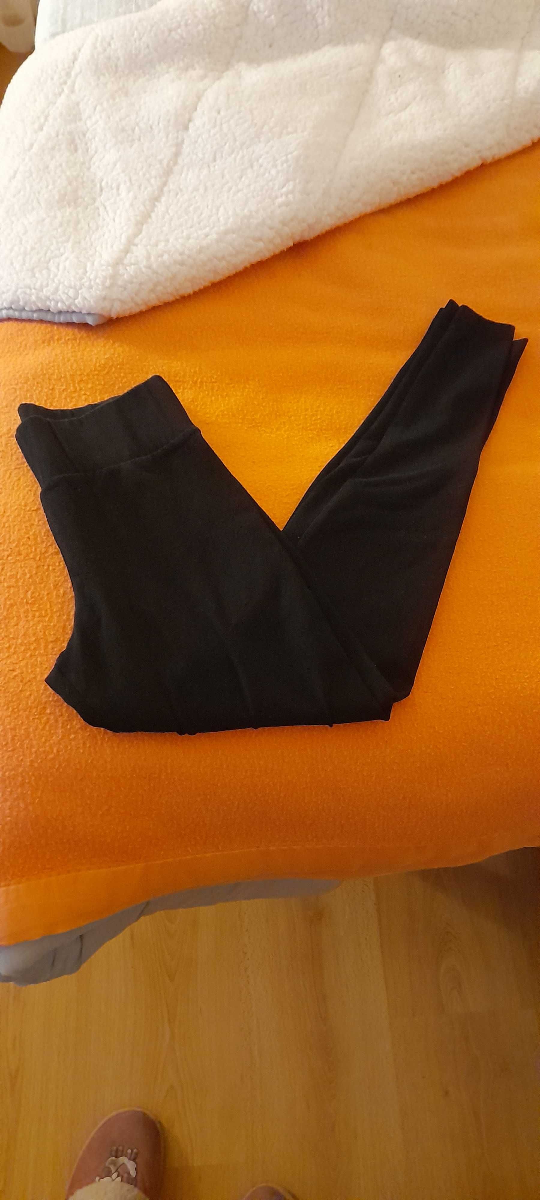 Leggings calzedonia cor preta, tamanho M, nova, vendo por 7,50€