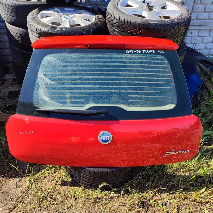Klapa bagażnika Fiat Grande Punto 176/A Rosso Passionale