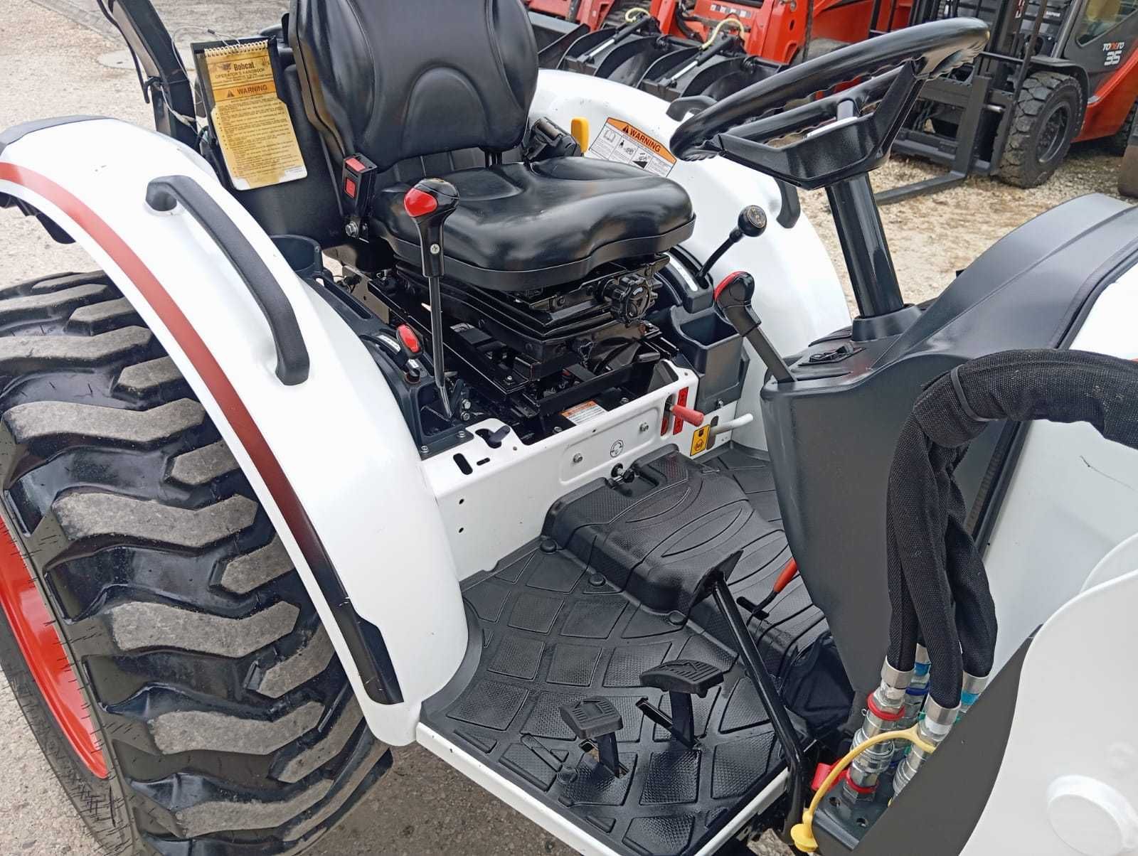 Ciągnik kołowy Bobcat CT 2040