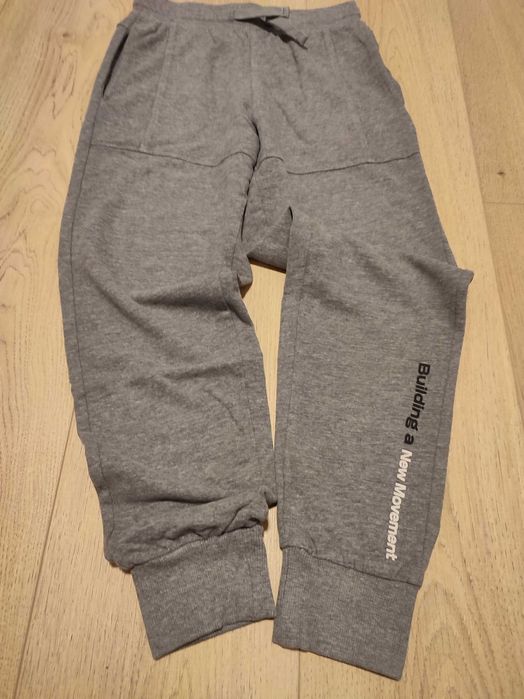 Zestaw ubrań dla chłopca rozmiar 134