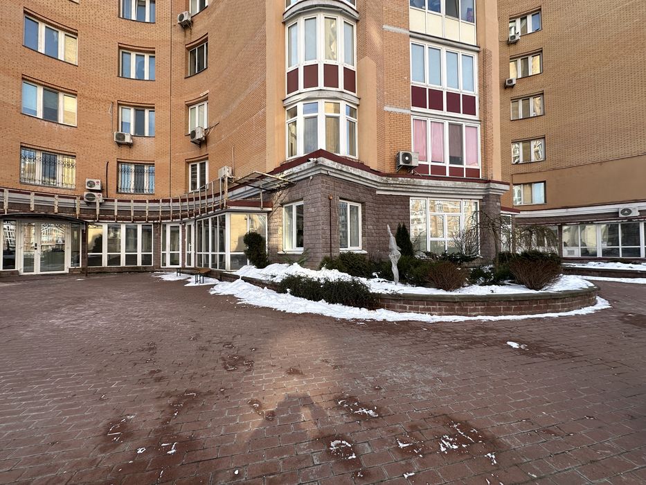 Продажа комерческого помещения на оболонских липках