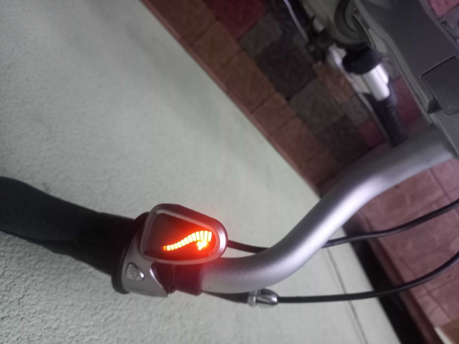 Електровелосипед алюмінієвий iCYCLE