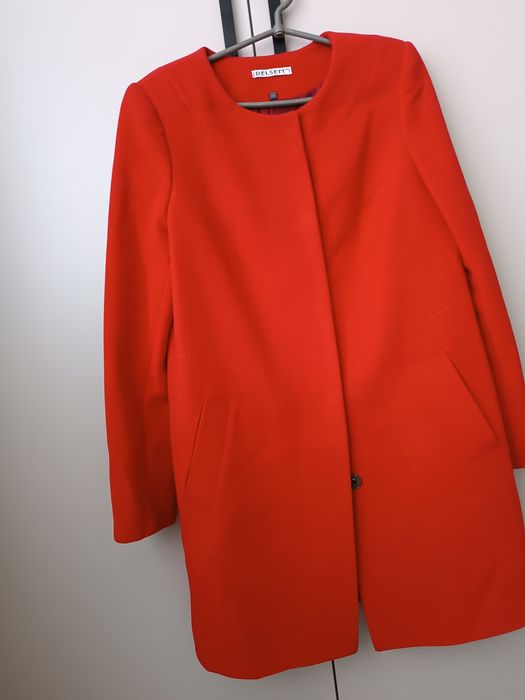 Жіночий одяг ,пальто