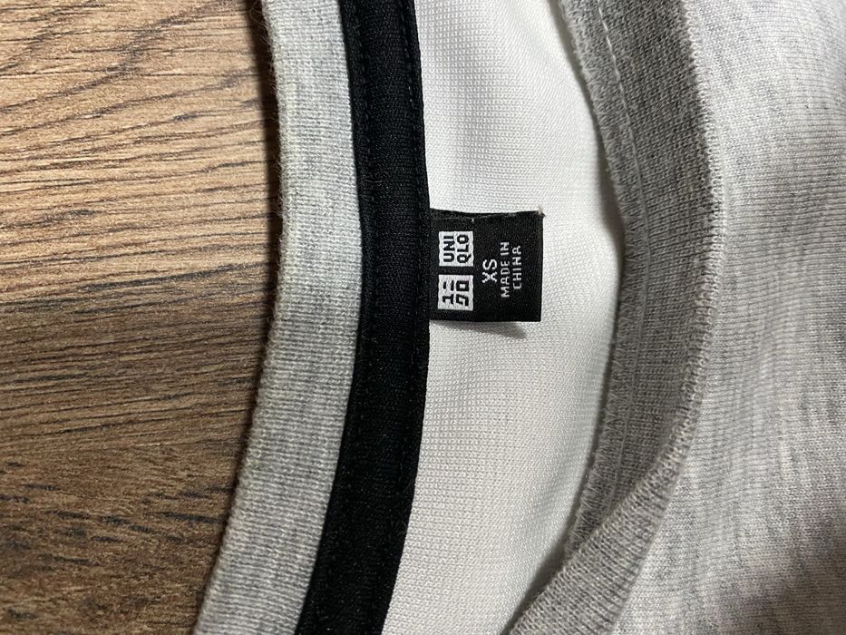 Кофта світшот Uniqlo сіра