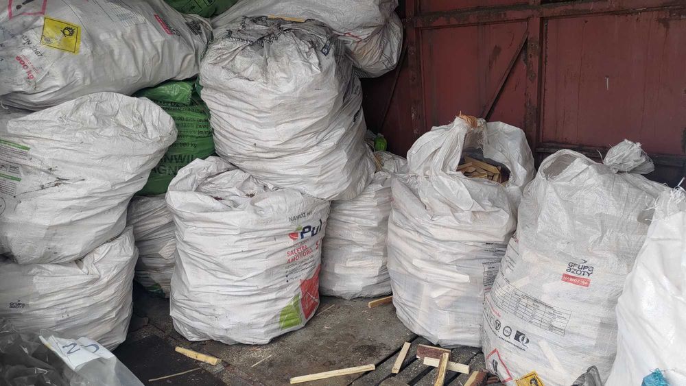 Drewno opałowe, kominkowe, rozpałkowe