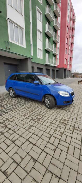 Skoda Fabia 1.6  Газ. Бензин