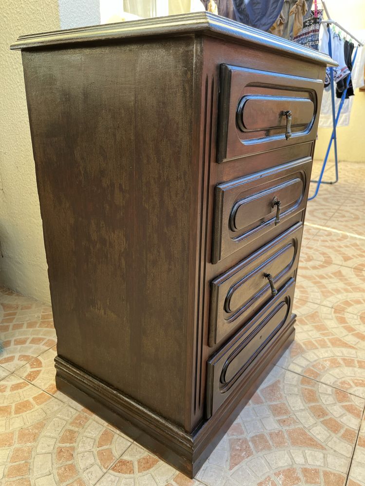Mesa de cabeceira