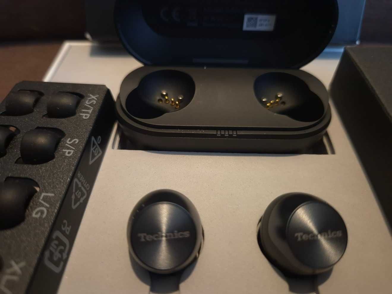 Słuchawki Technics EAH-AZ70