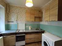 Продаж 1-к квартира, 32 м, 1 поверх, цегла, газ, 15 хв метро Нивки