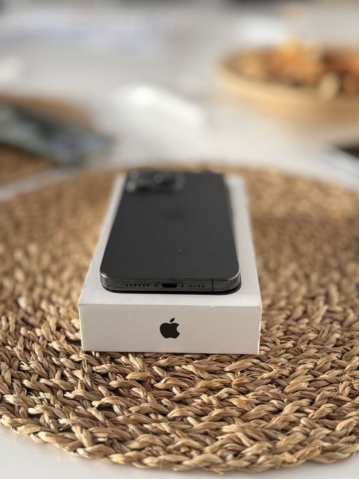 Vendo Iphone 15 Pro Max 256Gb na caixa sem riscos