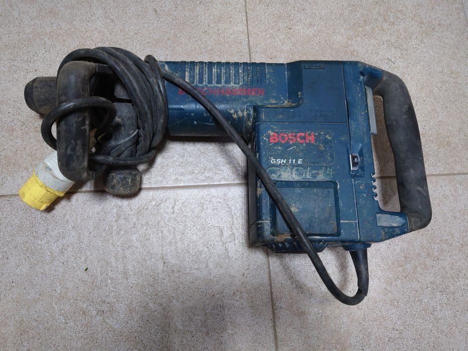 Відбійний молоток Bosch GSH  11 E. 110V