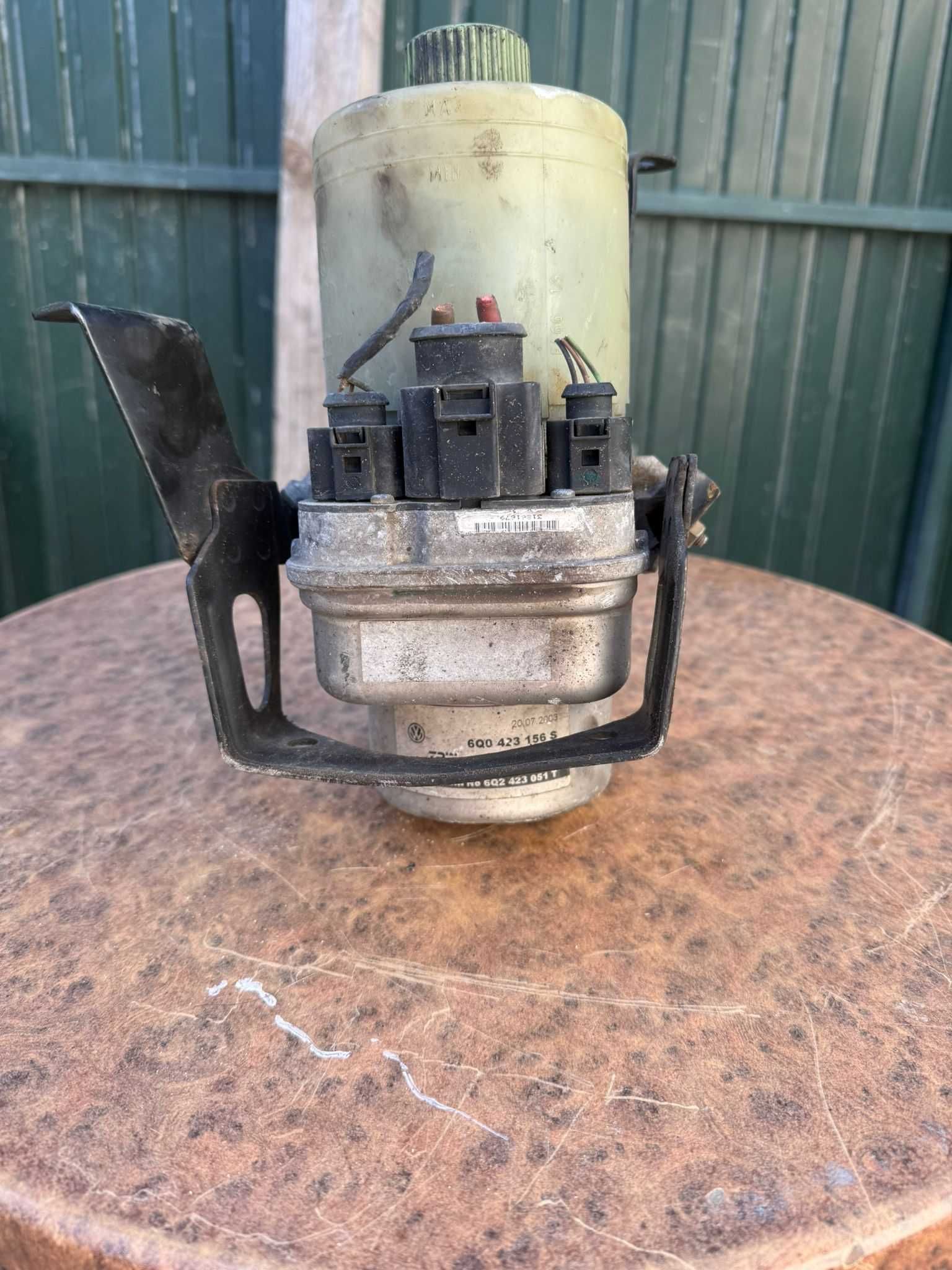 bomba direção assistida vw polo 2002