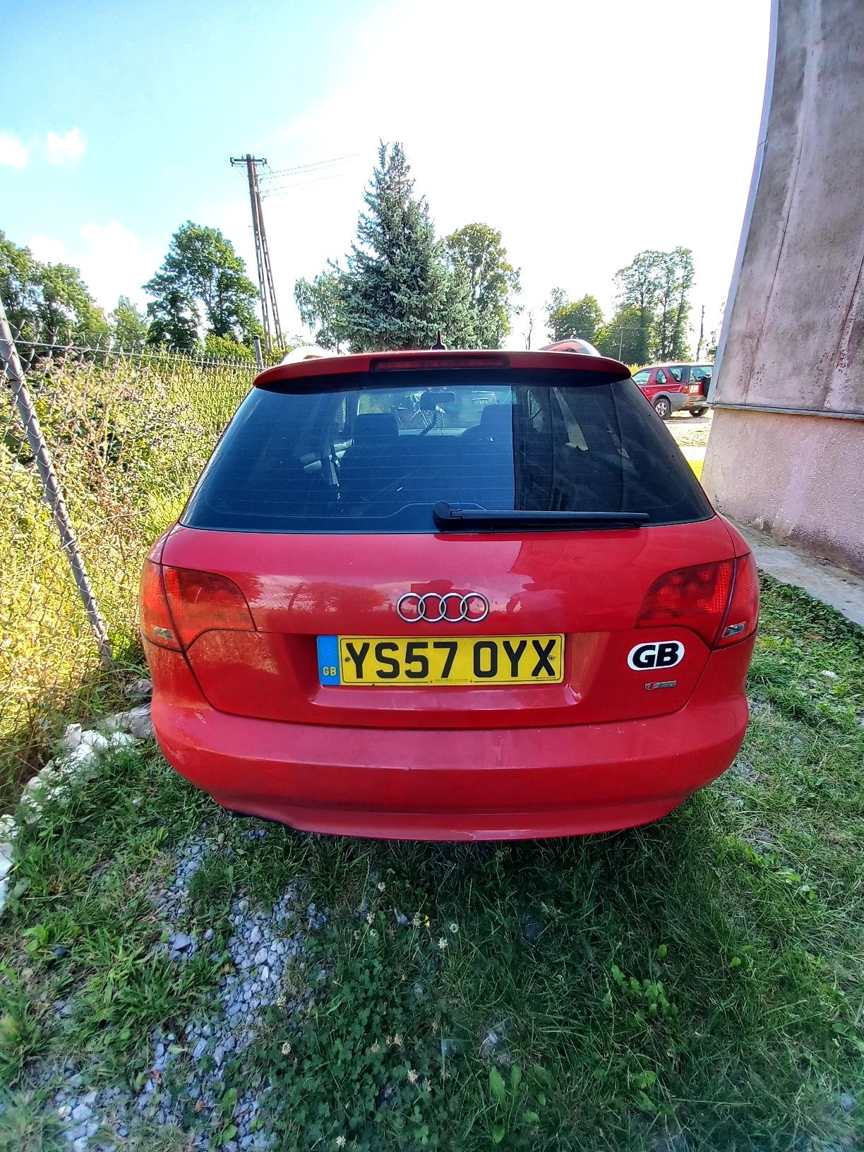 Audi A4b7  S line 1.9