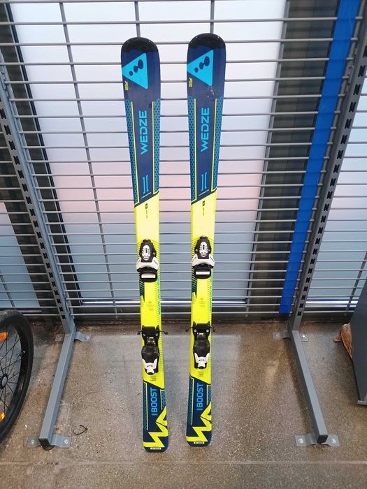 Narty Wedze Boost 300 140cm - 2NDLIFE