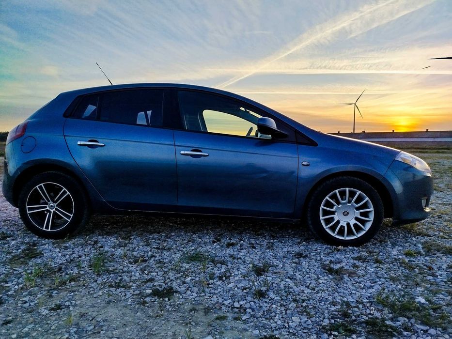 Fiat bravo , 1.9 jtd 130 km , sprawny .