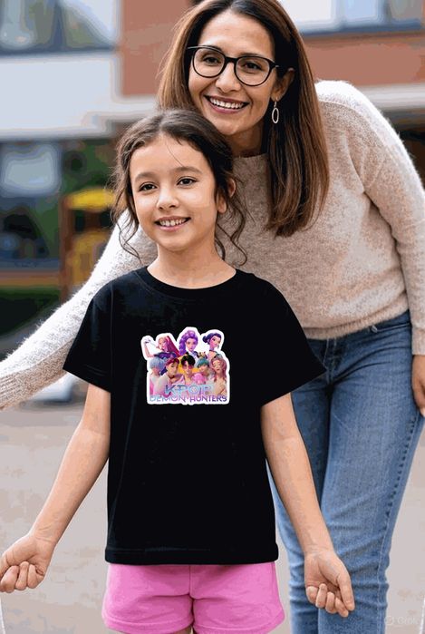 Koszulka dziecięca czarna z motywem kpop demon hunters - K-Pop 152
