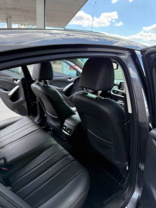 Mazda 6 Grand Touring 2015 года 2.5 АКПП